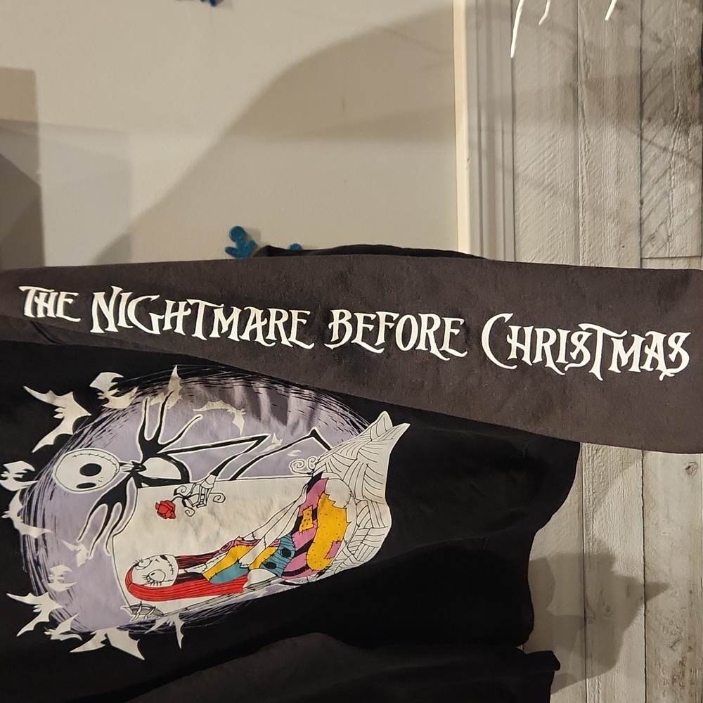 EUC Disney Tim Burton's The Nightmare Before Christmas Women's sz 1X Sweatshirt - Picture 4 of 6